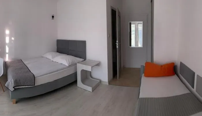 Oda ve Kahvaltı U Kruszyny 3*